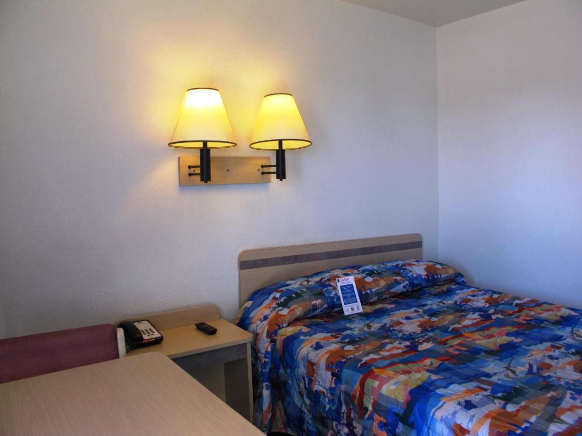 Motel 6 Ontario, Or エクステリア 写真