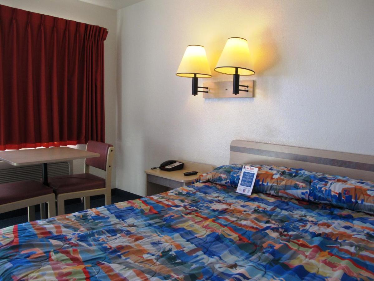 Motel 6 Ontario, Or エクステリア 写真